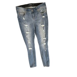 Torrid Premium Size 12R Distressed Blue Denim Bombshell Skinny Jeans
